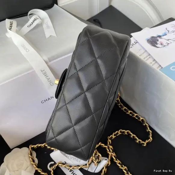 First Bag Ru CHANEL FLAP BAG 0524